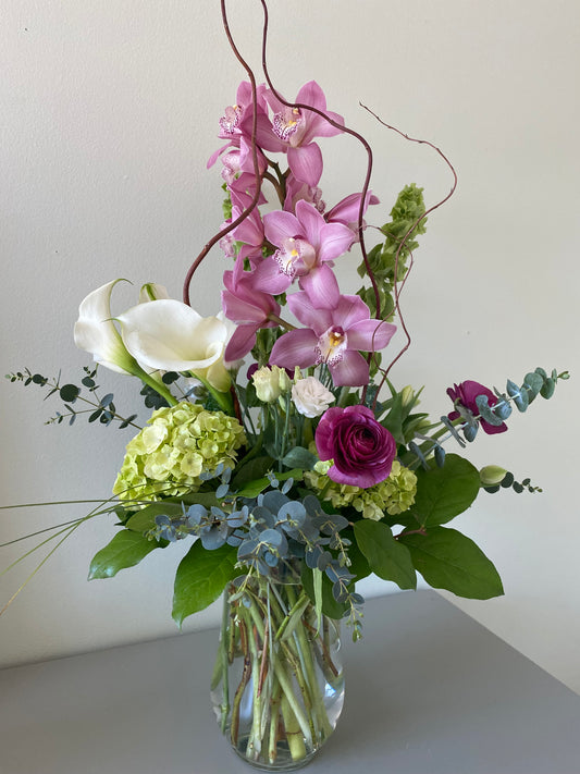 A Grand Gesture: Custom Design Arrangement