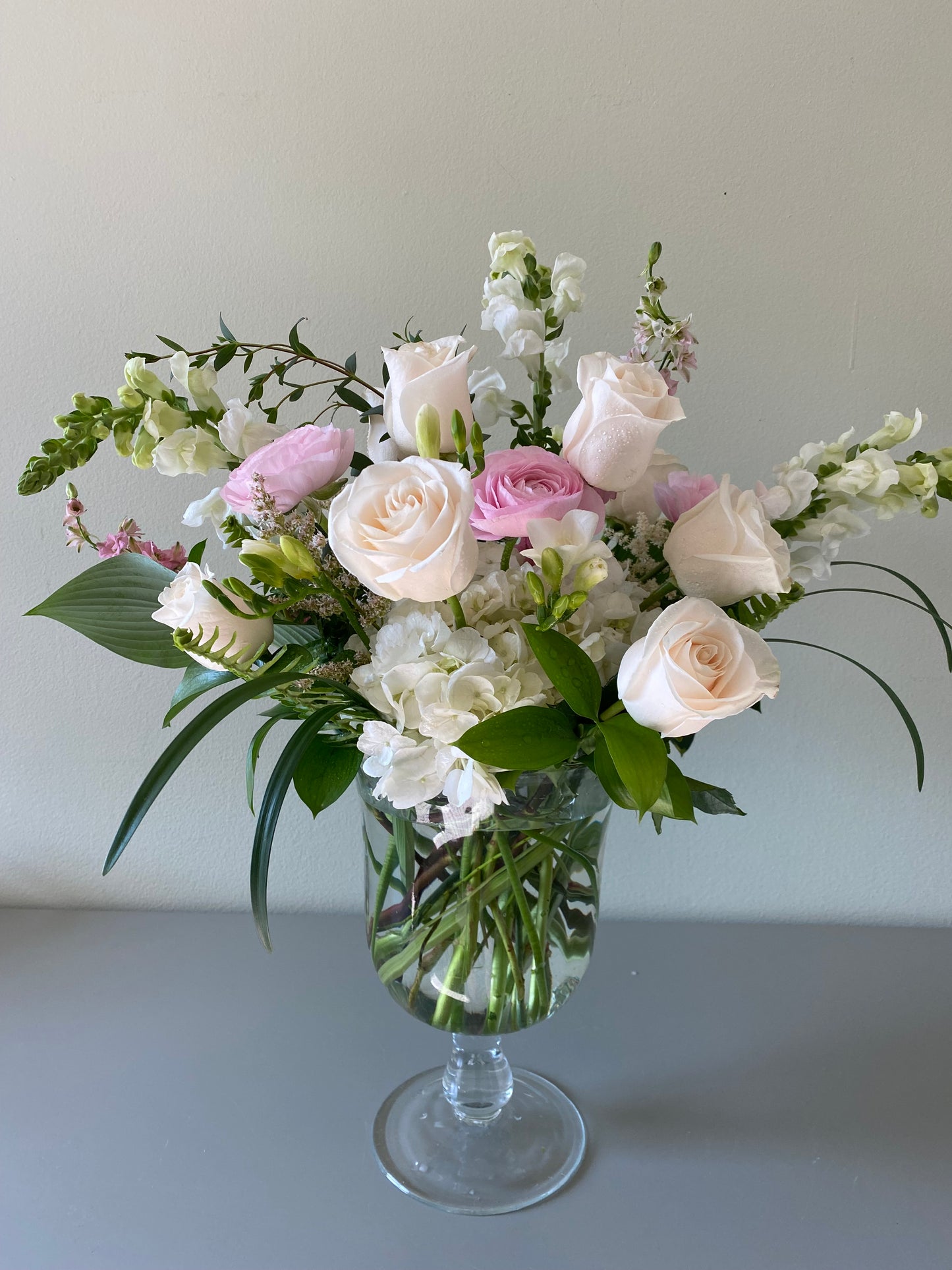 Round and Compact Vase Arrangement